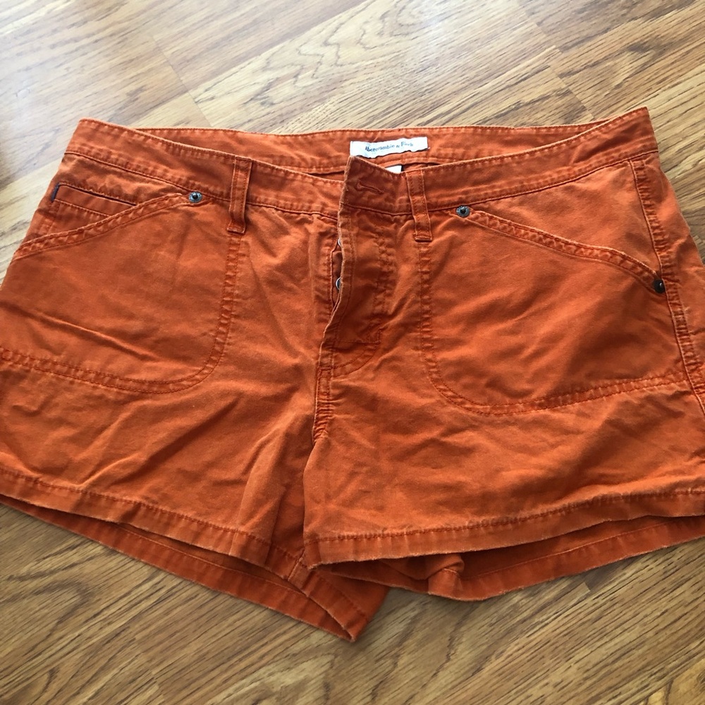 Abercrombie and Fitch orange 3-inch shorts